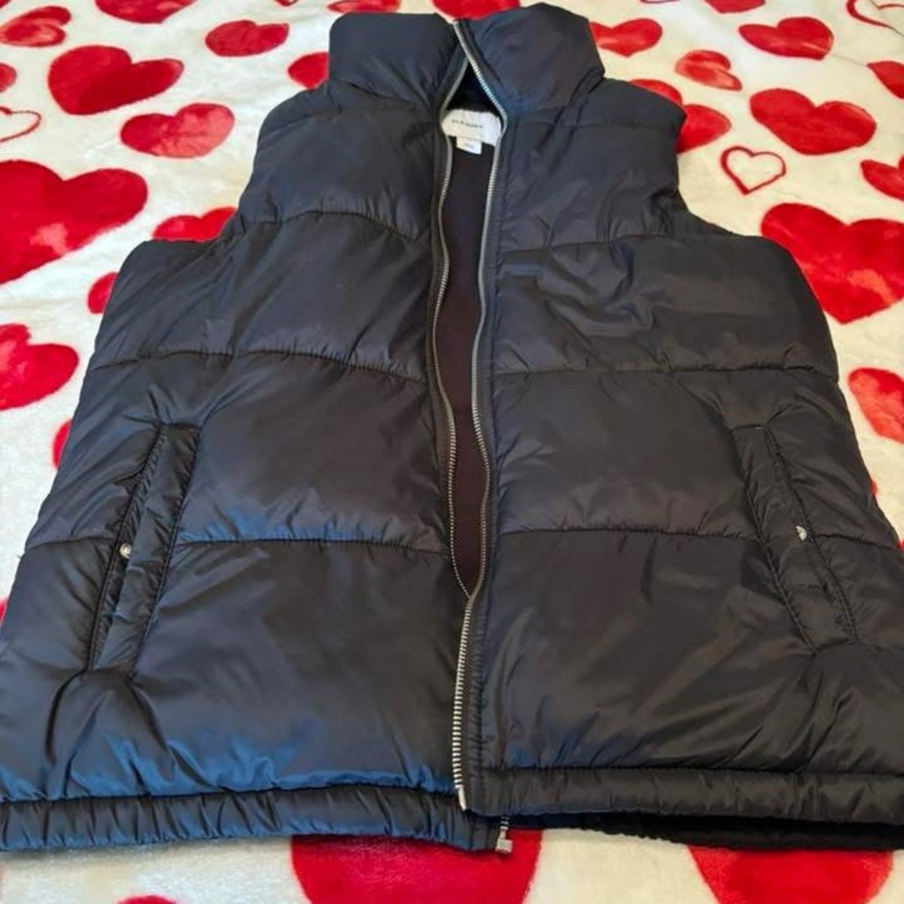 Old Navy Black Puffer Jacket